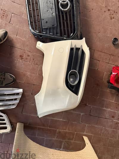 اكصدام Audi A1 2012