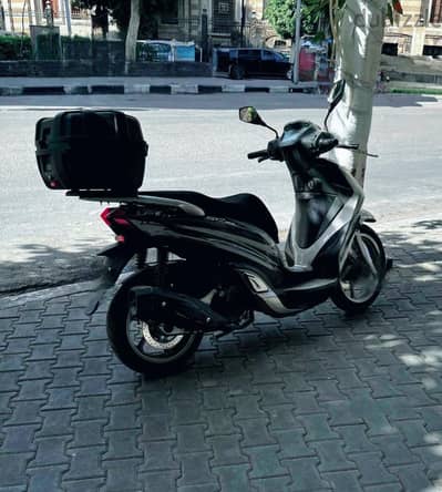 سكوتر كيواي SC 200CC