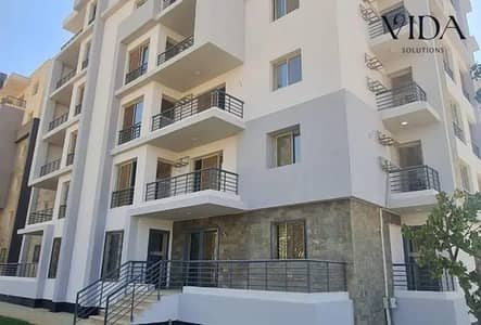 An apartment 108 sqm + 57 garden in Terrace Sheikh Zayed, 10% down payment, up to 6 years installments, prime location on main axis.
