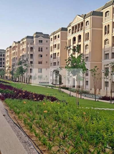 For quick sale: A sea-facing apartment with two facades in Lavenir Compound, five minutes from Madinaty in Mostakbal City.