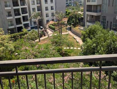 Under Market Price apartment for rent 3 bedrooms with kitchen and air condition open view AL MARASEM COMPOUND