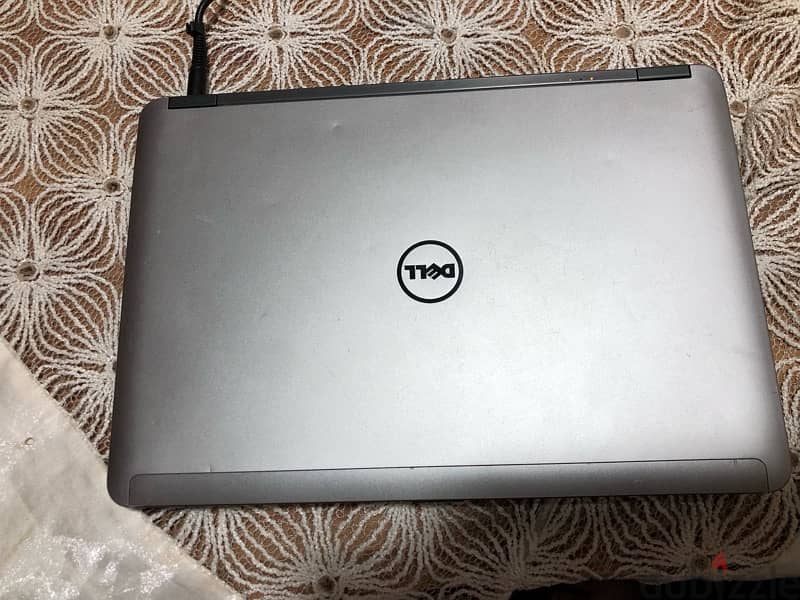 Dell Latitude E6440 8