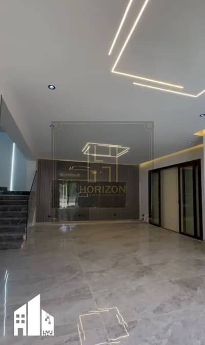 تاون هاوس اكبر نموذج نص مفروش ايجار ديستركت 5 مراكز التجمع القاهرة الجديدة Town rent District 5 Marakez New Cairo