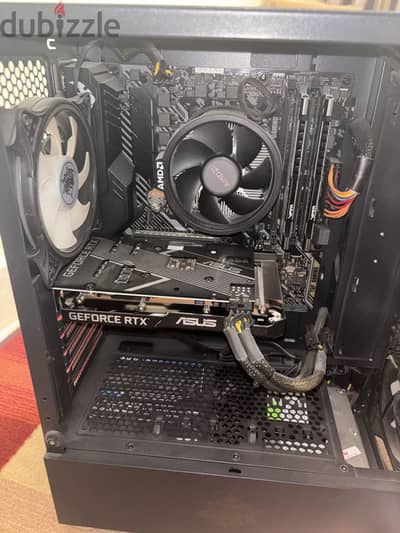 للبيع PC Gaming / Graphic Workstation كامل