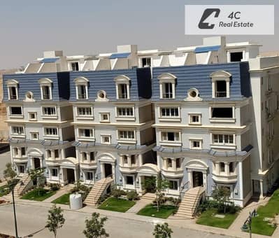 اي فيلا روف استلام فوري بمقدم وتكملة أقساط ريسيل بأقل من سعر الشركة بمليون جنيه في Mountain View 1.1 التجمع الخامس بالقرب من الجامعة الأمريكية للبيع