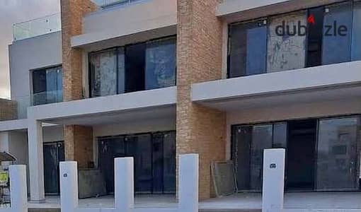 شاليه متشطب بالتكييفات دايركت على اللاجون فى  سيلفر ساندس بجانب هاسيندا حنيش Silver Sands