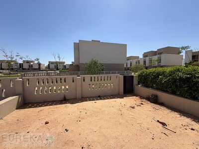 Townhouse for Rent in Al Burouj Compound – 245 SQM | Including Kitchen, Air Conditioners, and Appliances
