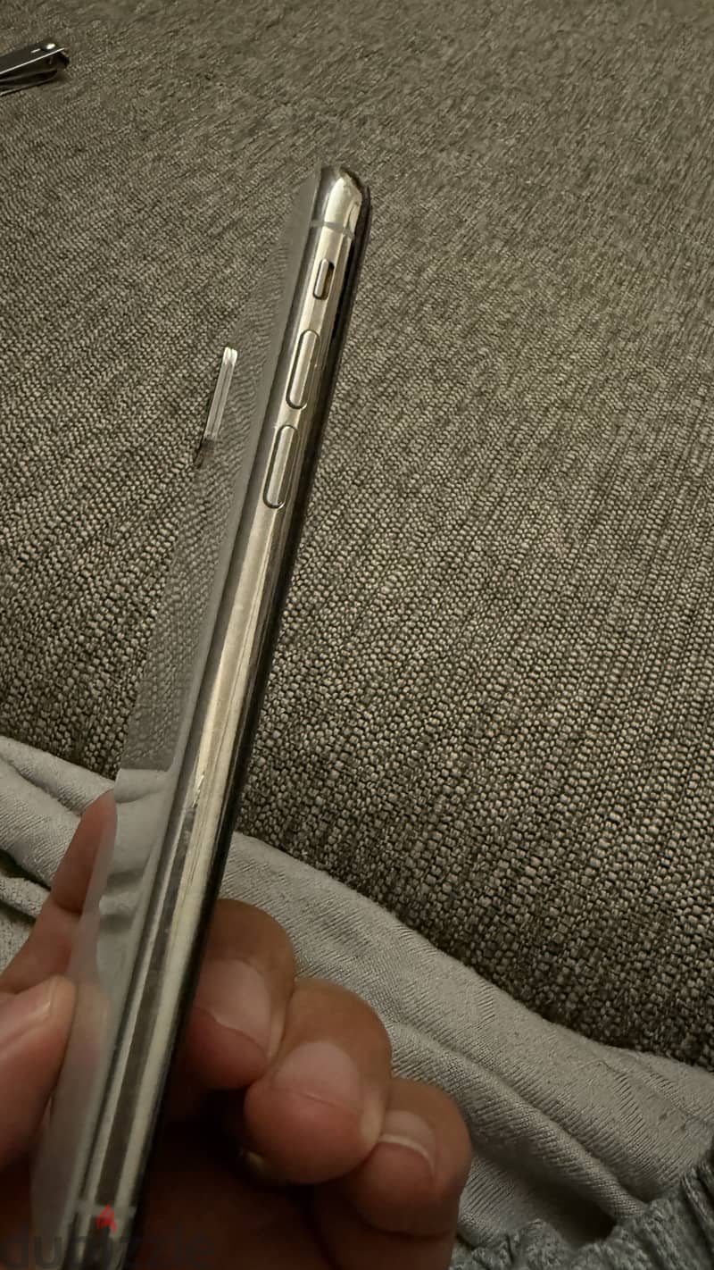 Apple - iPhone X 1