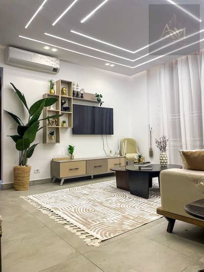 استوديو فندقي للإيجار 67م في مدينتي بريفادو – فرش راقٍ – مكيف بالكامل – إطلالة مسجد وميدان