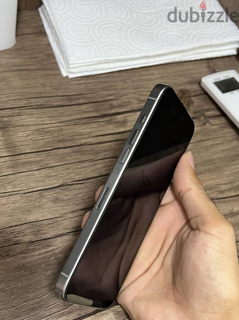 Apple - iPhone 15 Pro Max 2