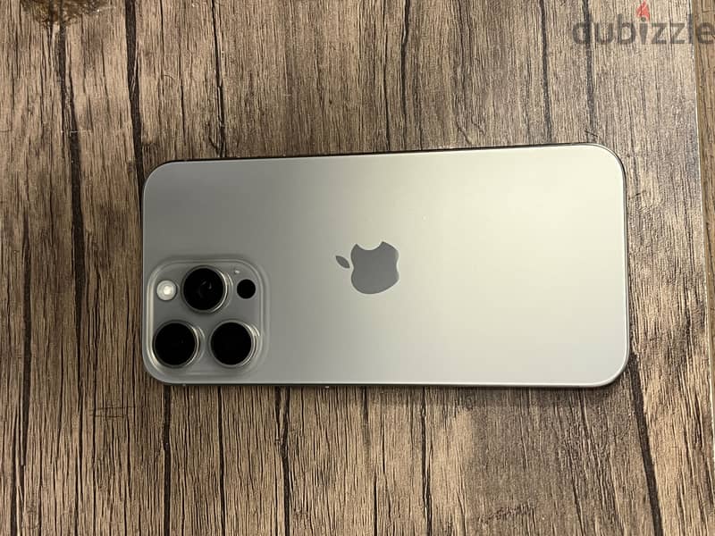 Apple - iPhone 15 Pro Max 4