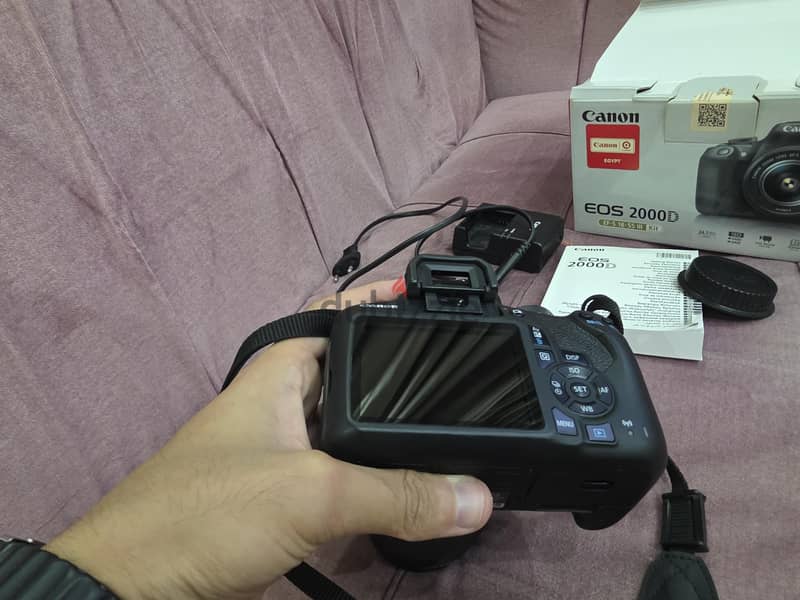canon 2000D 5