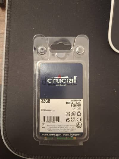 للبيع رام لابتوب Crucial DDR4  32GB 3200MHz) بحالة ممتازة