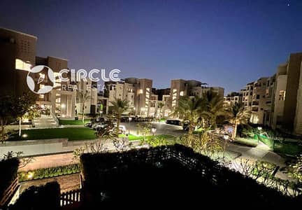 شقة للإيجار مفروشة بالكامل في كايرو فيستيفال سيتي CFC التجمع الخامس مرحلة Festival Living مساحة 165 متر