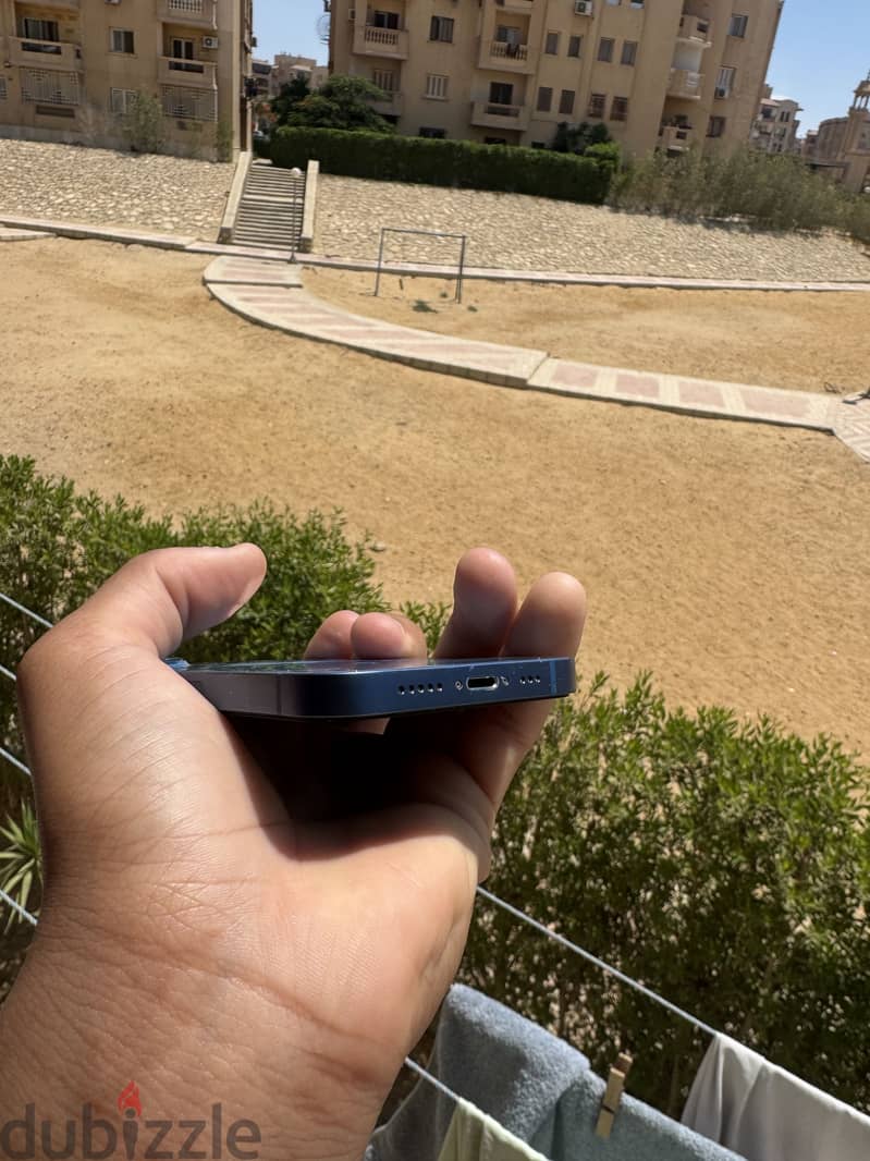 Apple - iPhone 13 2