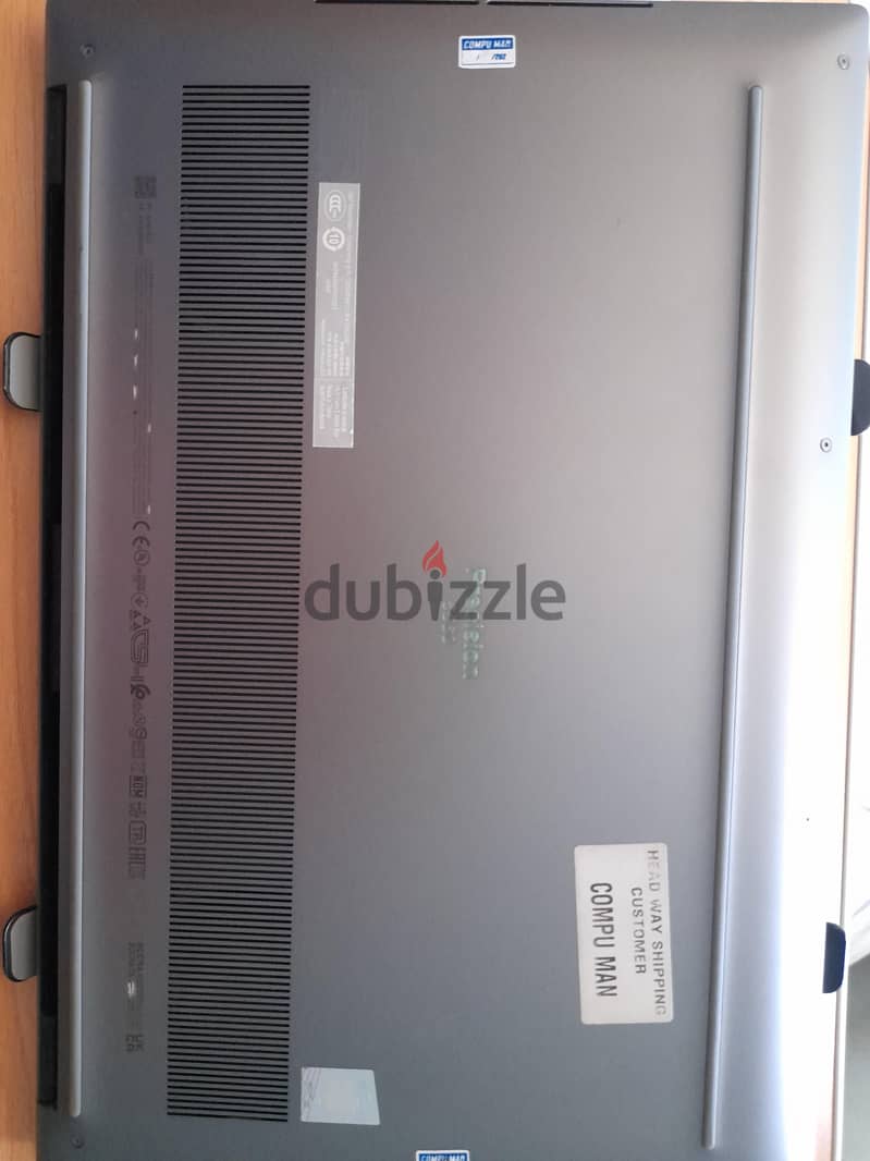 Dell Pricision 5560 3