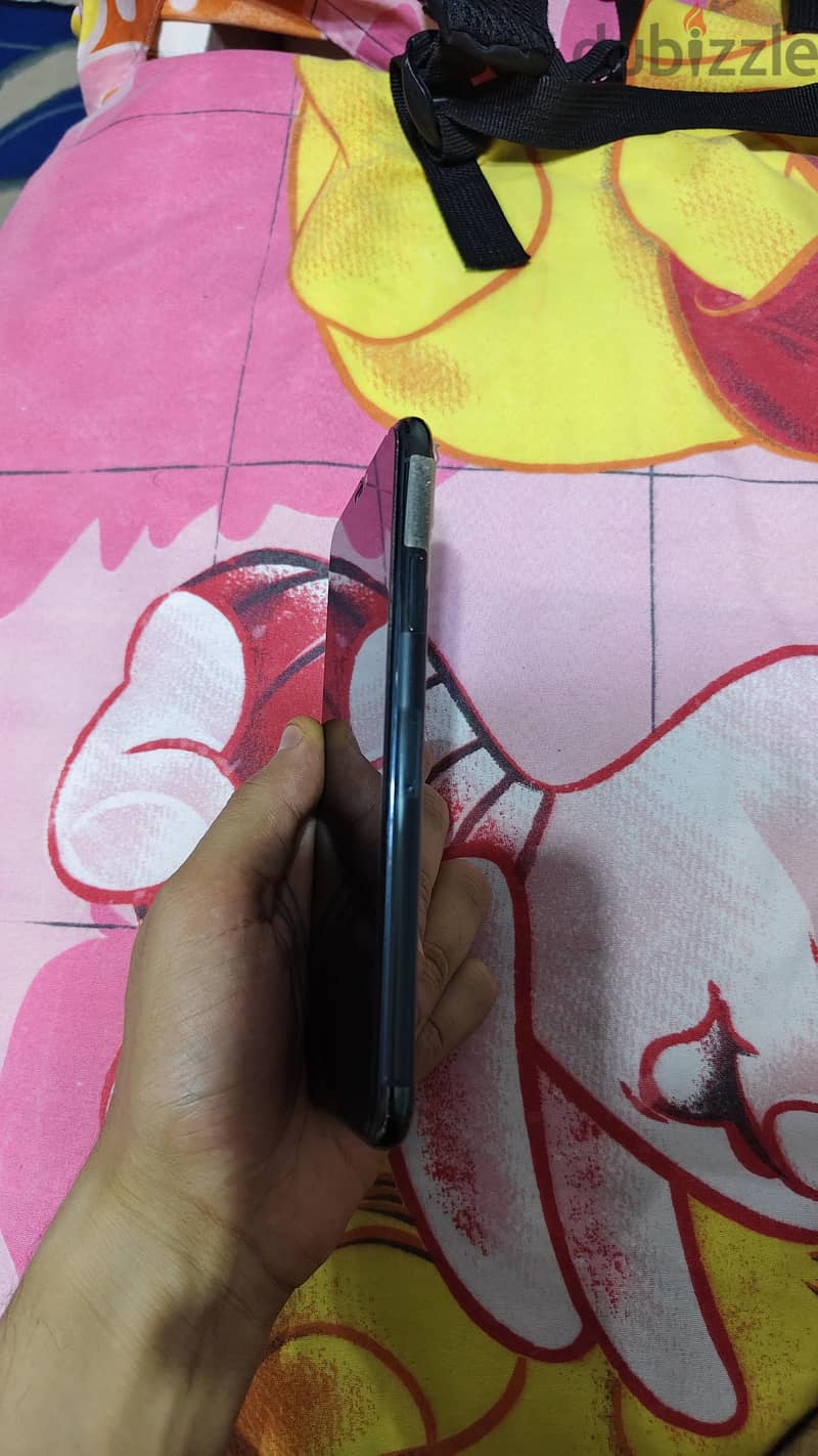 Apple - iPhone 11 Pro Max 1