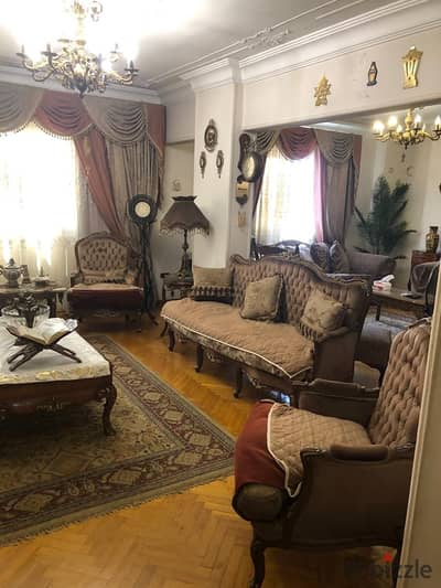 شقه للبيع في مساكن شيراتون المطار عمارات صقر قريش