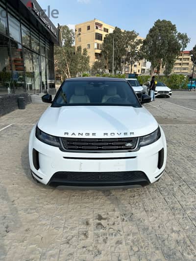 Rang Rover Evoque 2026 se 270pe