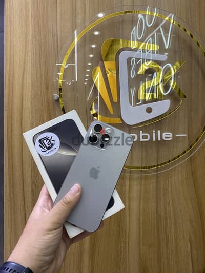 Apple - iPhone 16 Pro Max