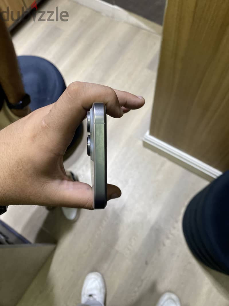Apple - iPhone 16 Pro Max 2