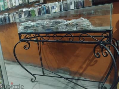 بترينة عرض لجميع الاغراض