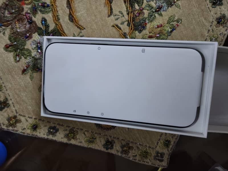 Apple - iPhone 16 2