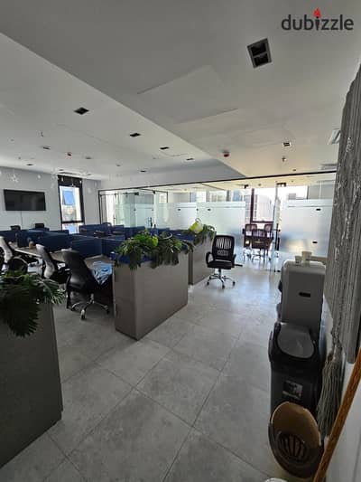 Premium administrative headquarters 141m for rent in the strongest administrative building in the southern nineties at Hyde Park Business District in the Fifth Settlement
