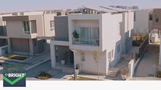 فيلا 265م-4 غرف-برايم لوكيشن - استلام فوري أوفر لا يقارن في كمباوند باديه بالم هيلز badya balm hills october
