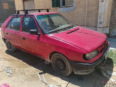 سكودا فيليشيا 1995