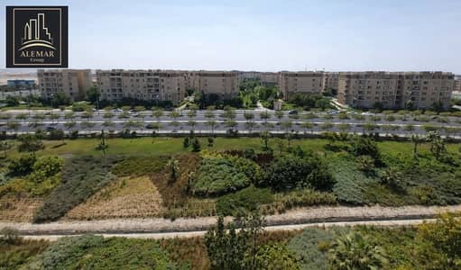 Apartment 165 meters for cash sale in the most upscale phases of Madinaty b10 with a wonderful view and open to the channel and the first season mall at an excellent price Apartment 165 meters for cash sale in the most upscale phases of Madinaty b10 with a wonderful view and open to the channel and the first season mall at an excellent price