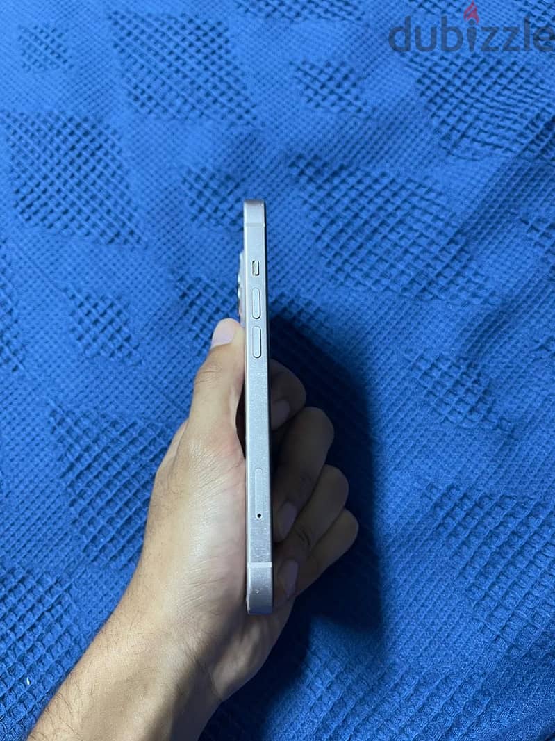 Apple - iPhone 13 5