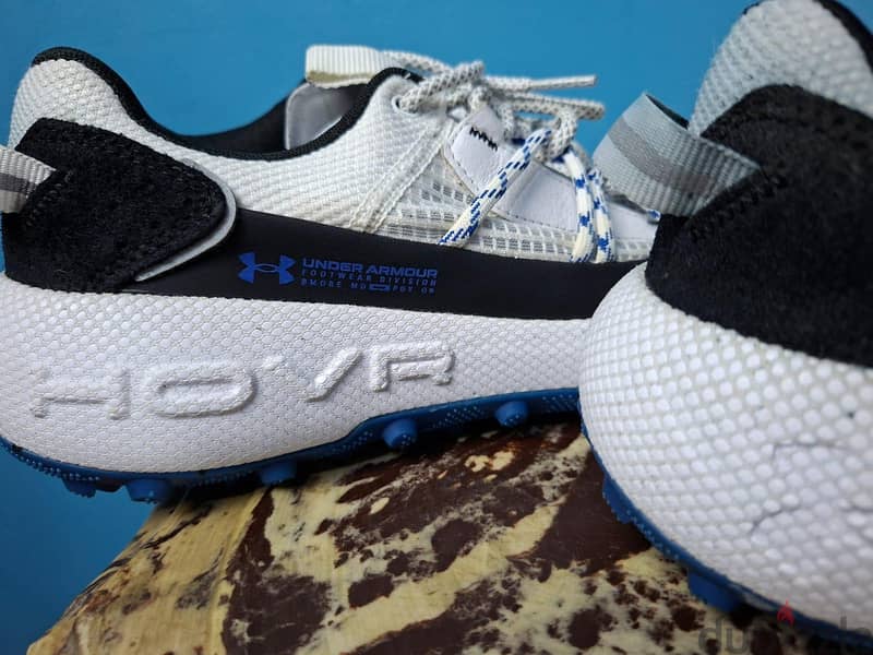 Under armour hover 2