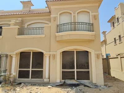 Ready to Move Twin House in El Patio Oro - La Vista