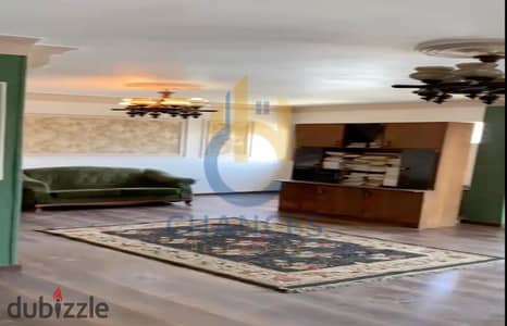 شقة للبيع في المعادي القديمة- شارع 153 ، بتشطيب مميز