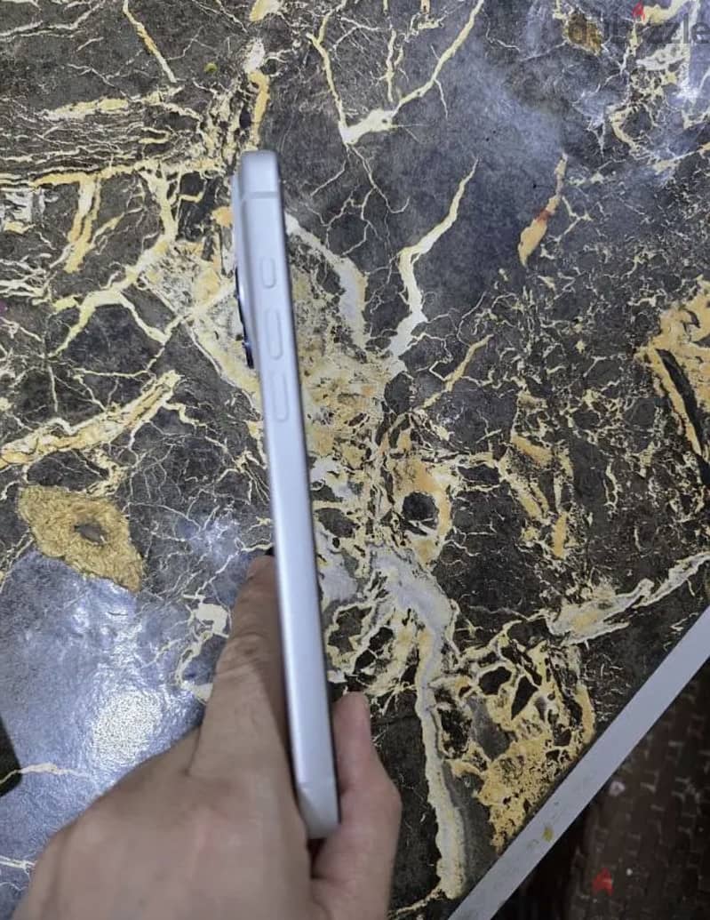 Apple - iPhone 17 Pro Max 4