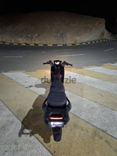 سكوتر كهرباء فيجوري ٢٥٠٠ واط