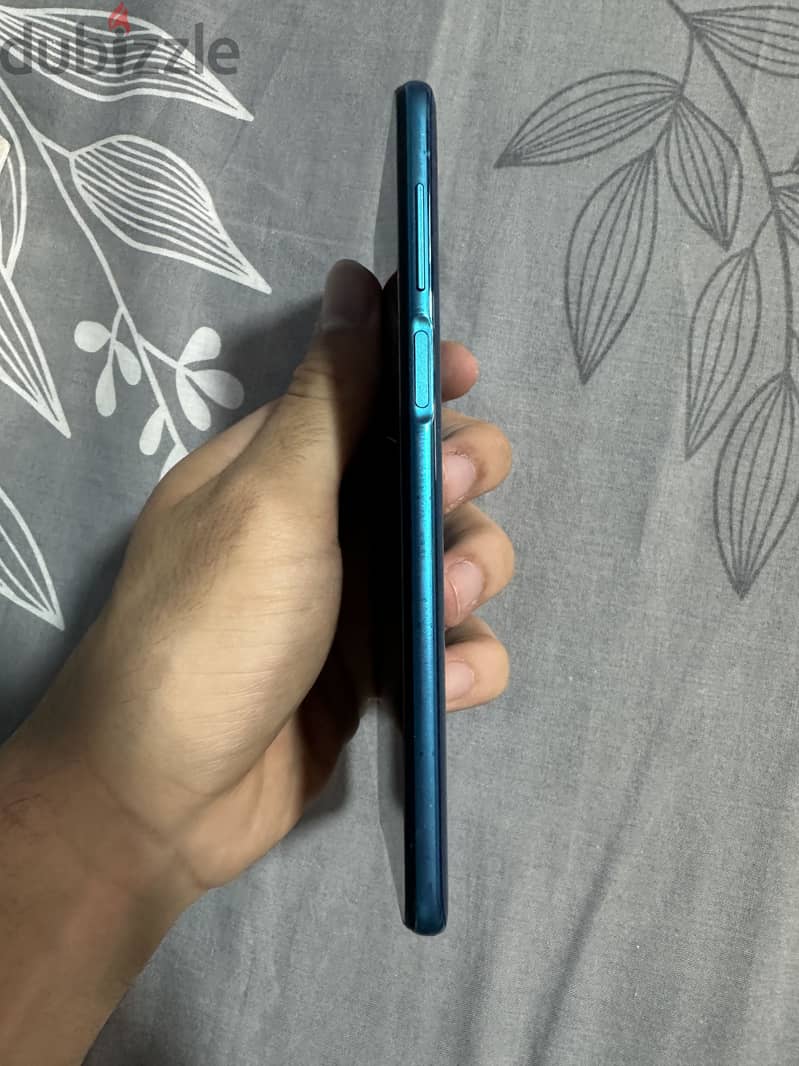 Xiaomi redmi note 9s 4