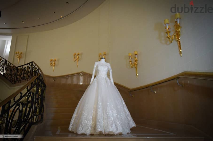 Luxurious Wedding Dress 5