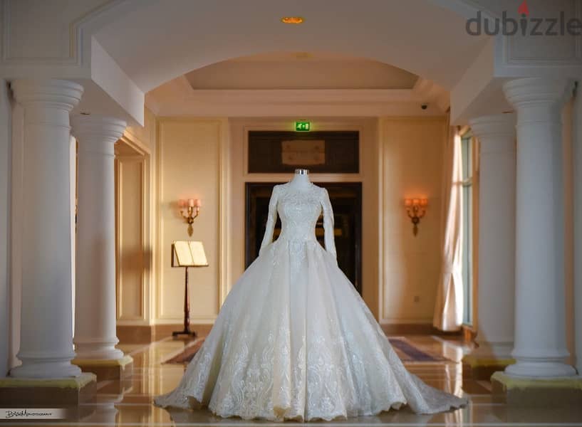 Luxurious Wedding Dress 7