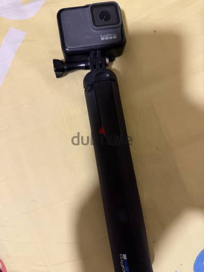 GoPro Silver 7 + Shorty (Tripod + Stick)