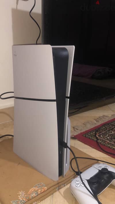 بلاستيشن 5 سليم مدخل cd