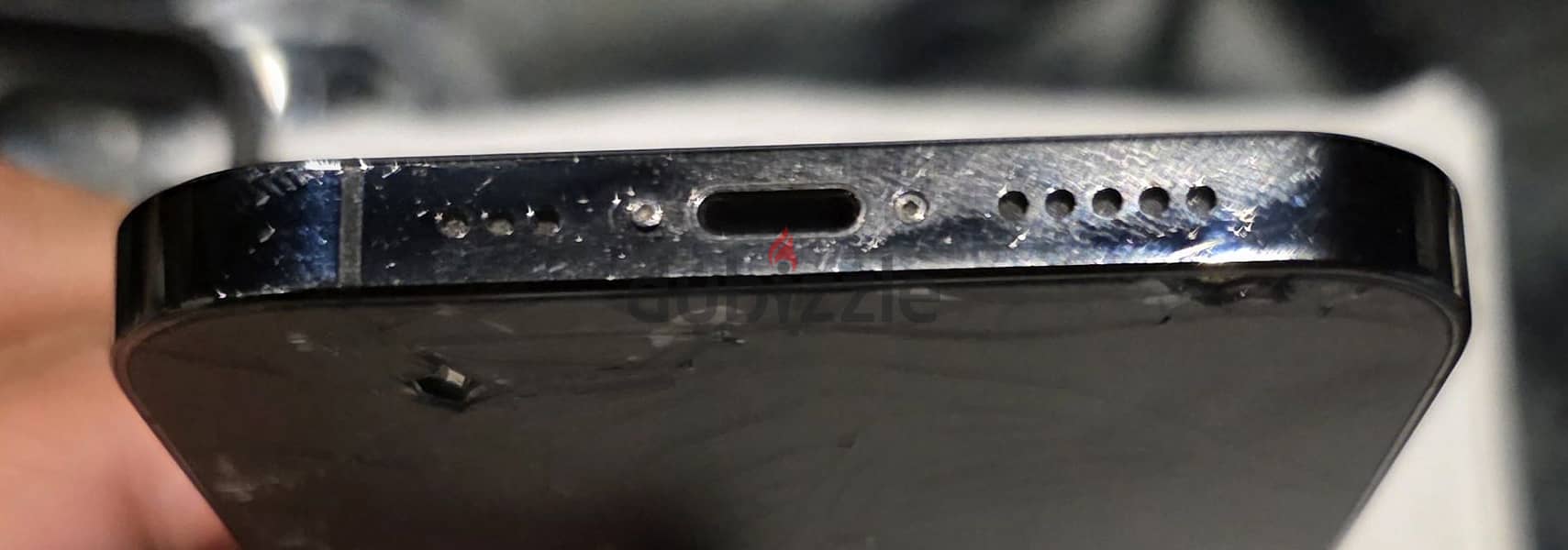 Iphone 12pro 4