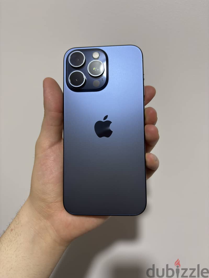 Apple - iPhone 15 Pro Max 3