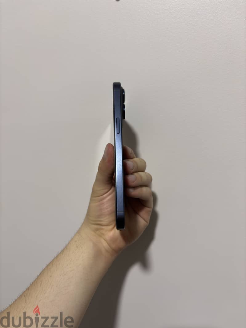 Apple - iPhone 15 Pro Max 9
