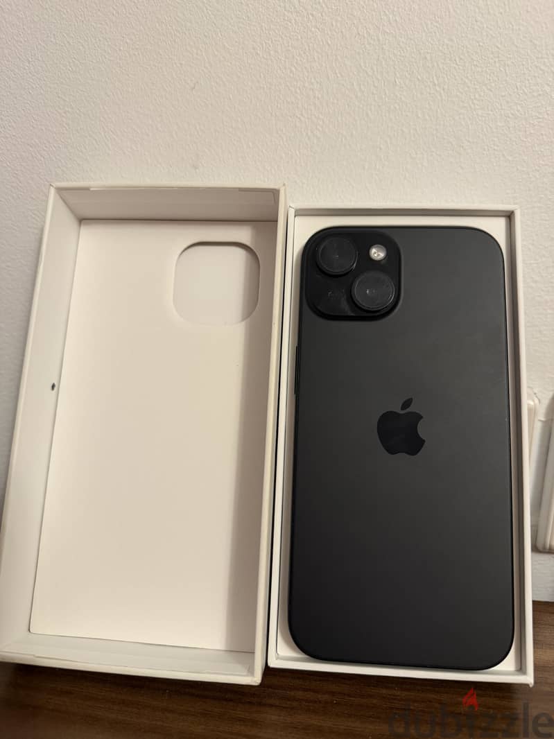 Apple - iPhone 15 1