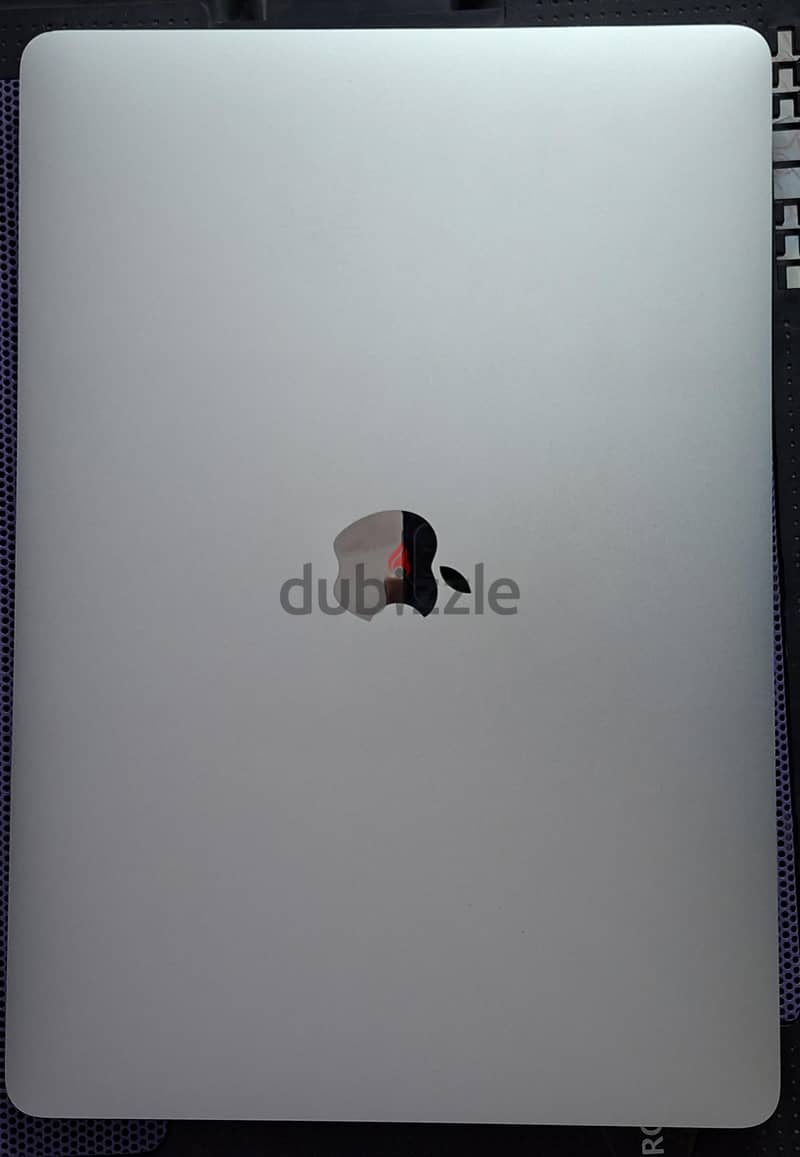 macbook pro 2017 1