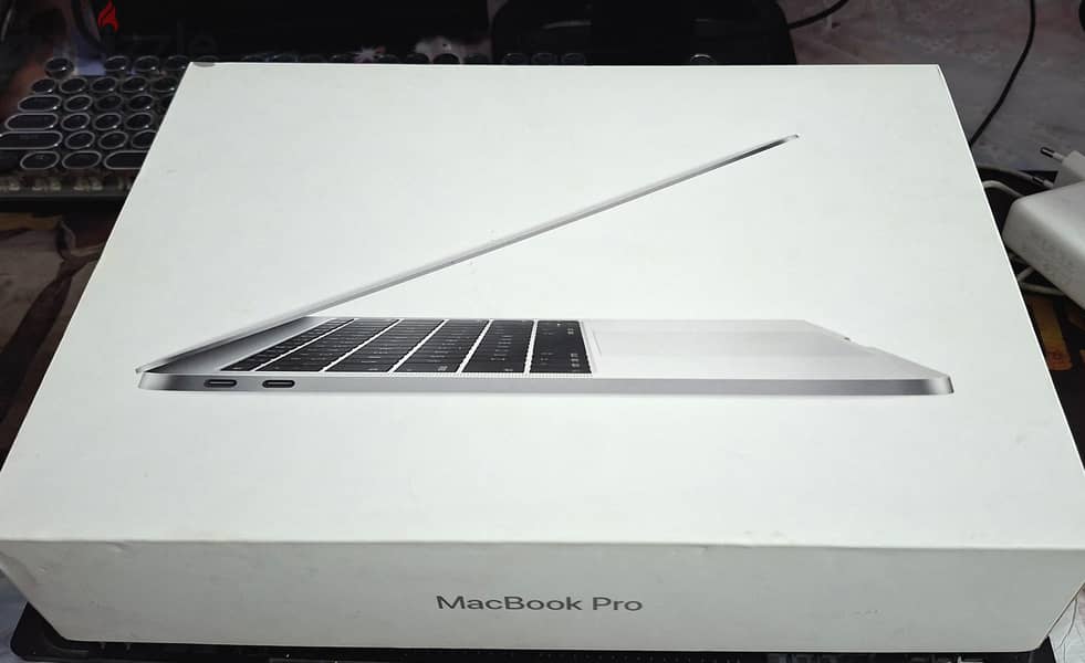 macbook pro 2017 4