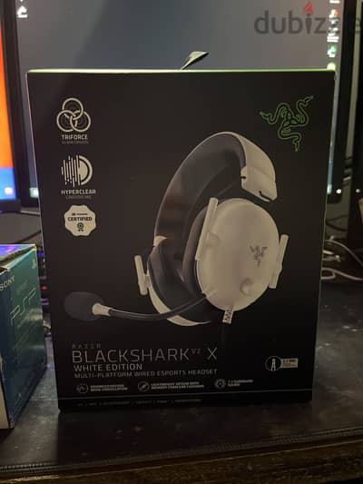 Razer black shark v2 x white edition