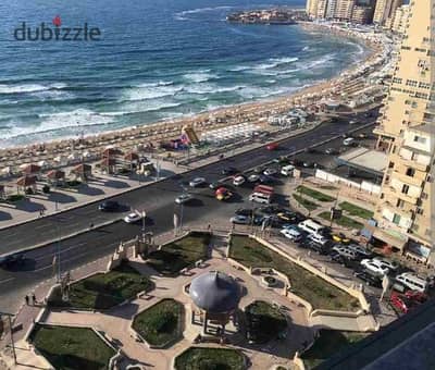 شقة للبيع في لوران شارع الاقبال